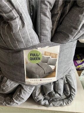 Tommy Hilfiger Grey Pinstripe Cotton Comforter Set